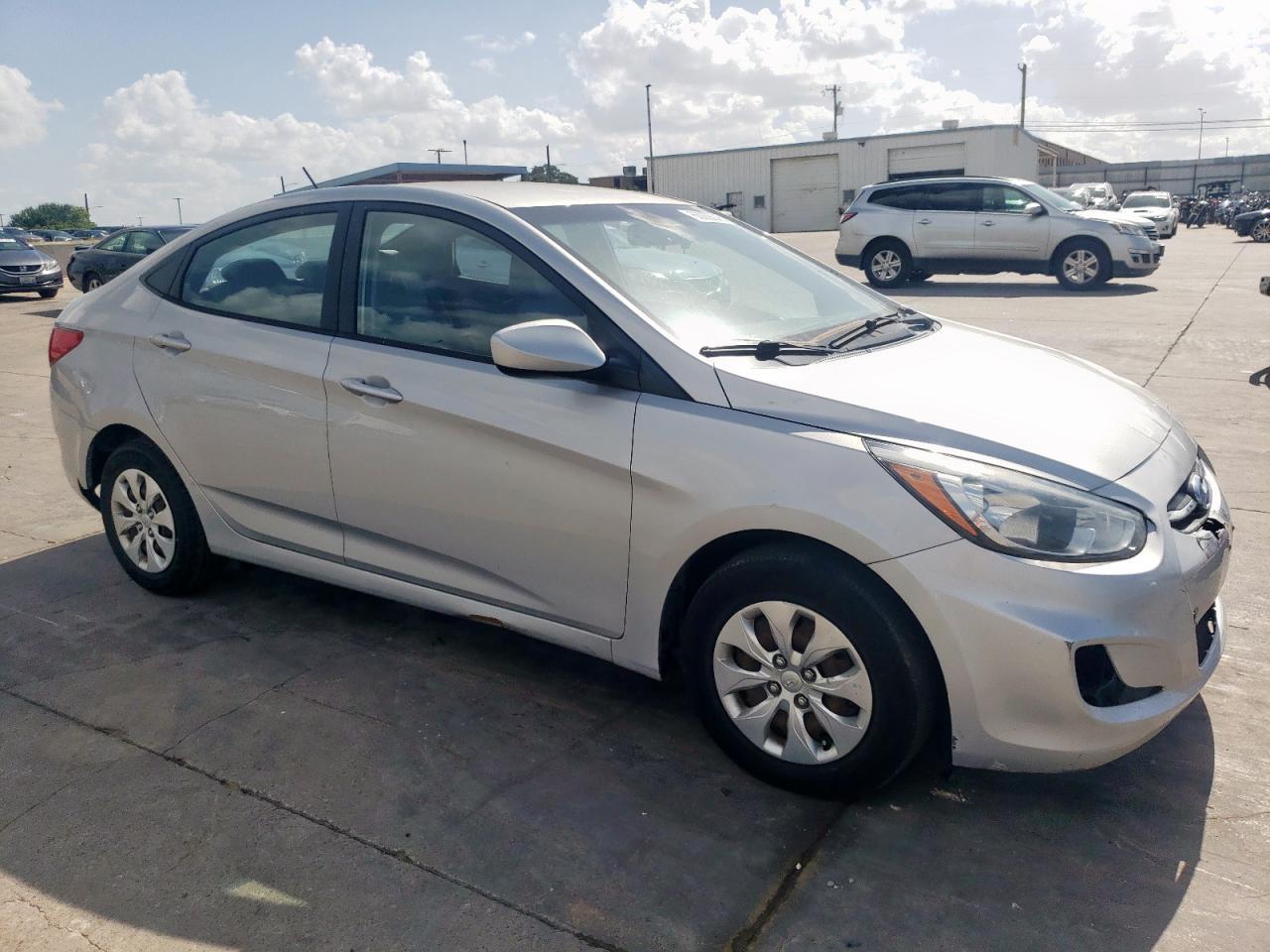2015 Hyundai Accent Gls - Image 4