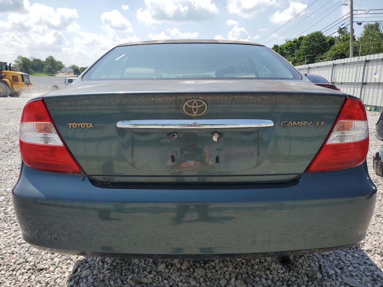 2002 Toyota Camry Le - Фото 6