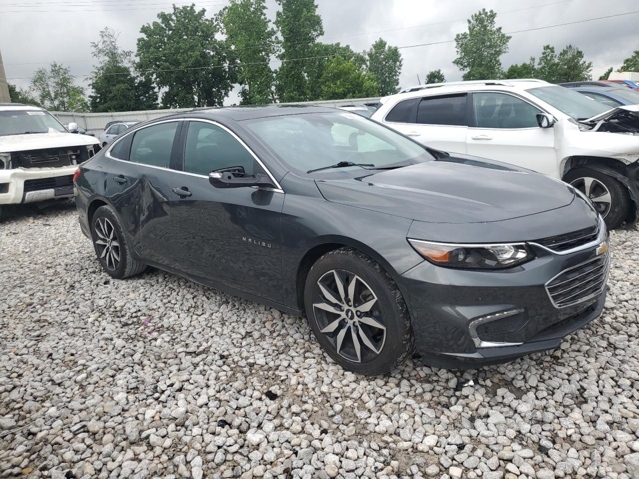2017 Chevrolet Malibu Lt - Image 4