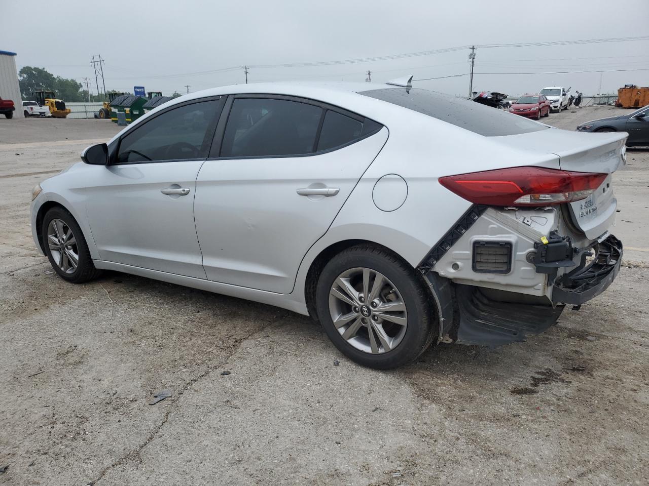 2018 Hyundai Elantra Sel - Image 2