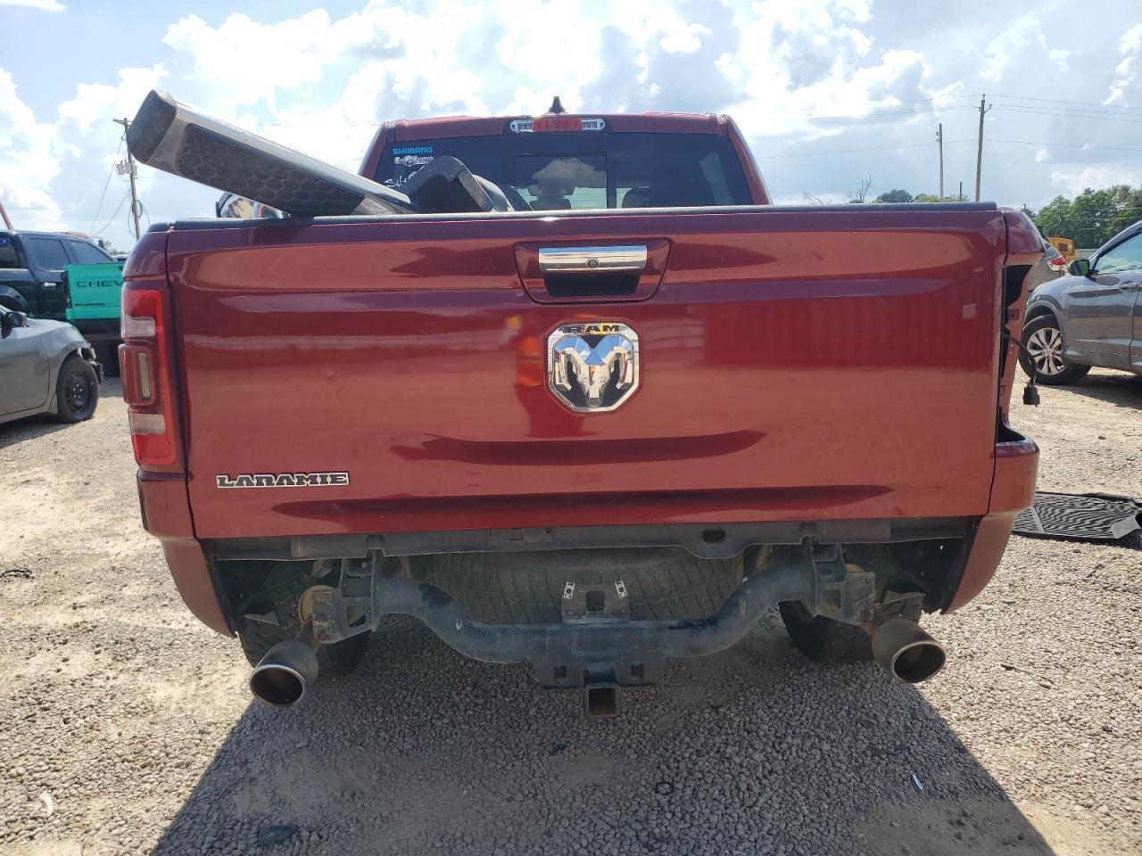 2019 Ram 1500 Laramie - Image 6