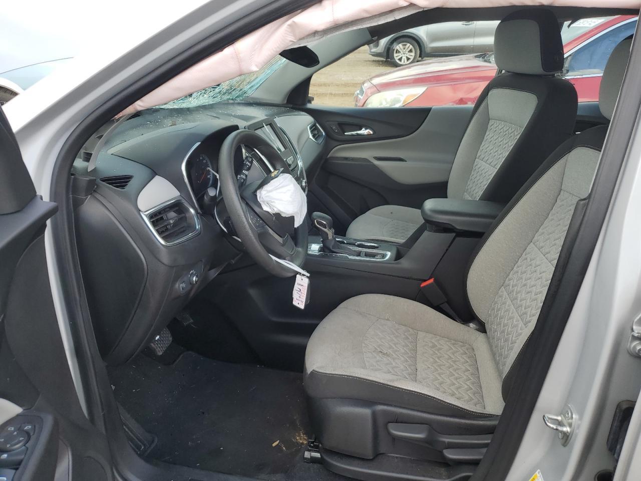 2022 Chevrolet Equinox Ls - Image 7