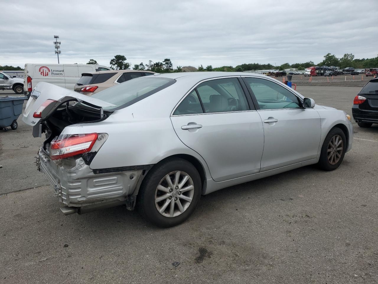 2011 Toyota Camry Base - Image 3