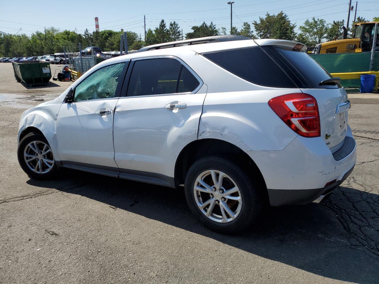 2016 Chevrolet Equinox Lt - Image 2