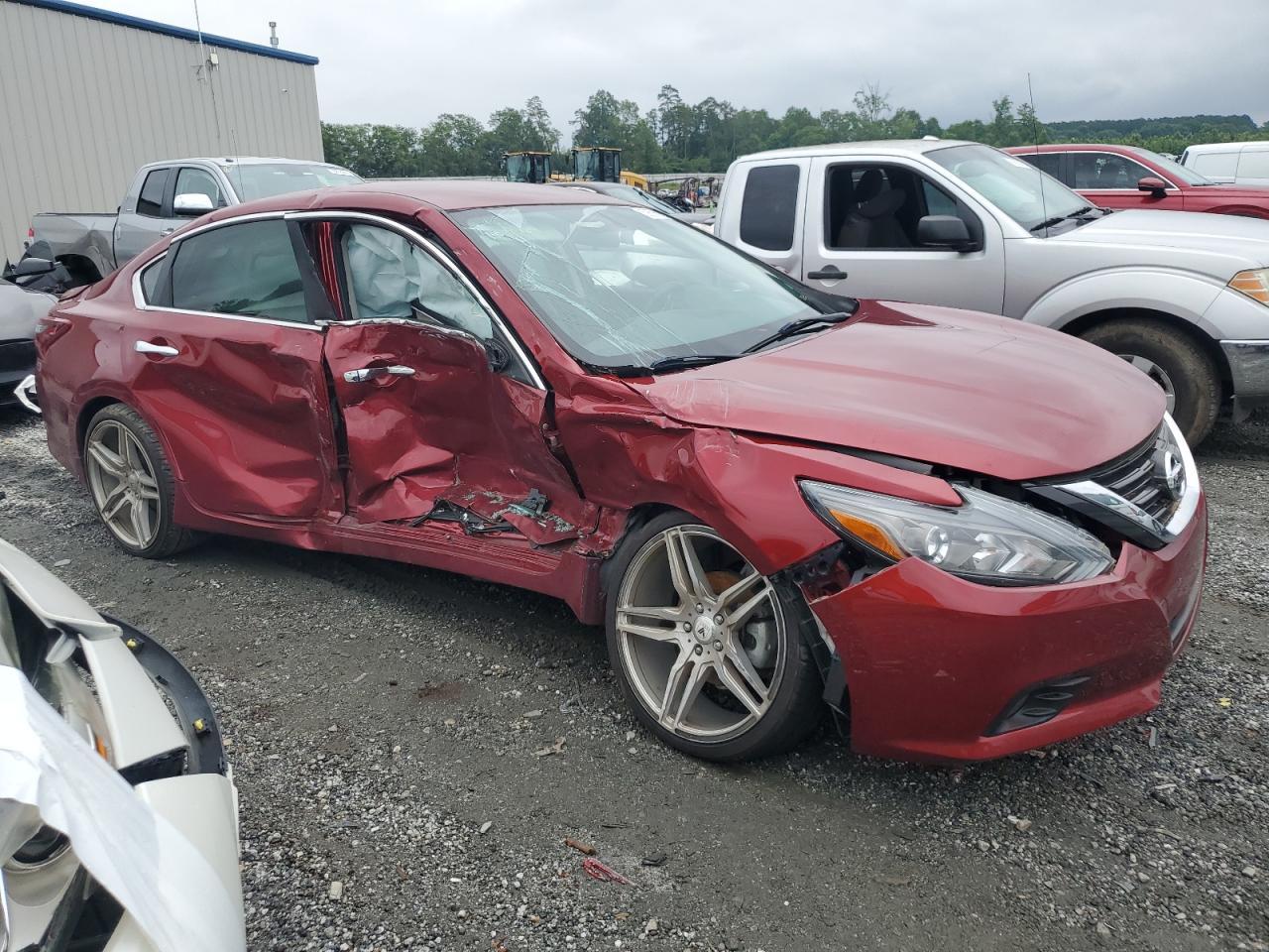 2018 Nissan Altima - Image 4