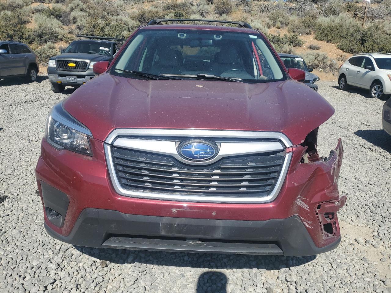 2019 Subaru Forester Premium - Фото 5