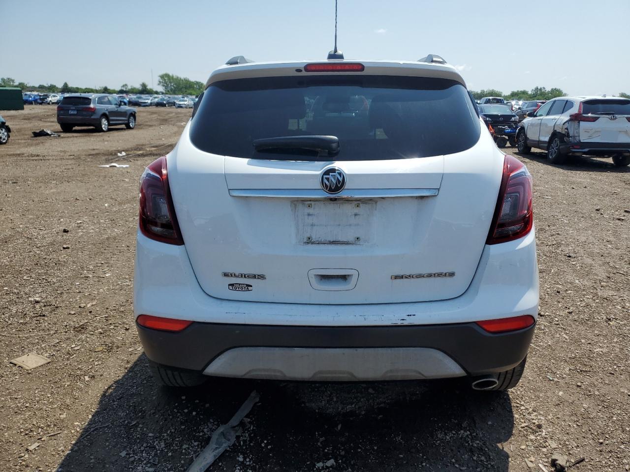 2017 Buick Encore Essence - Image 6