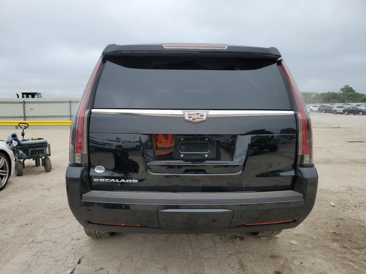 2016 Cadillac Escalade Platinum - Фото 6