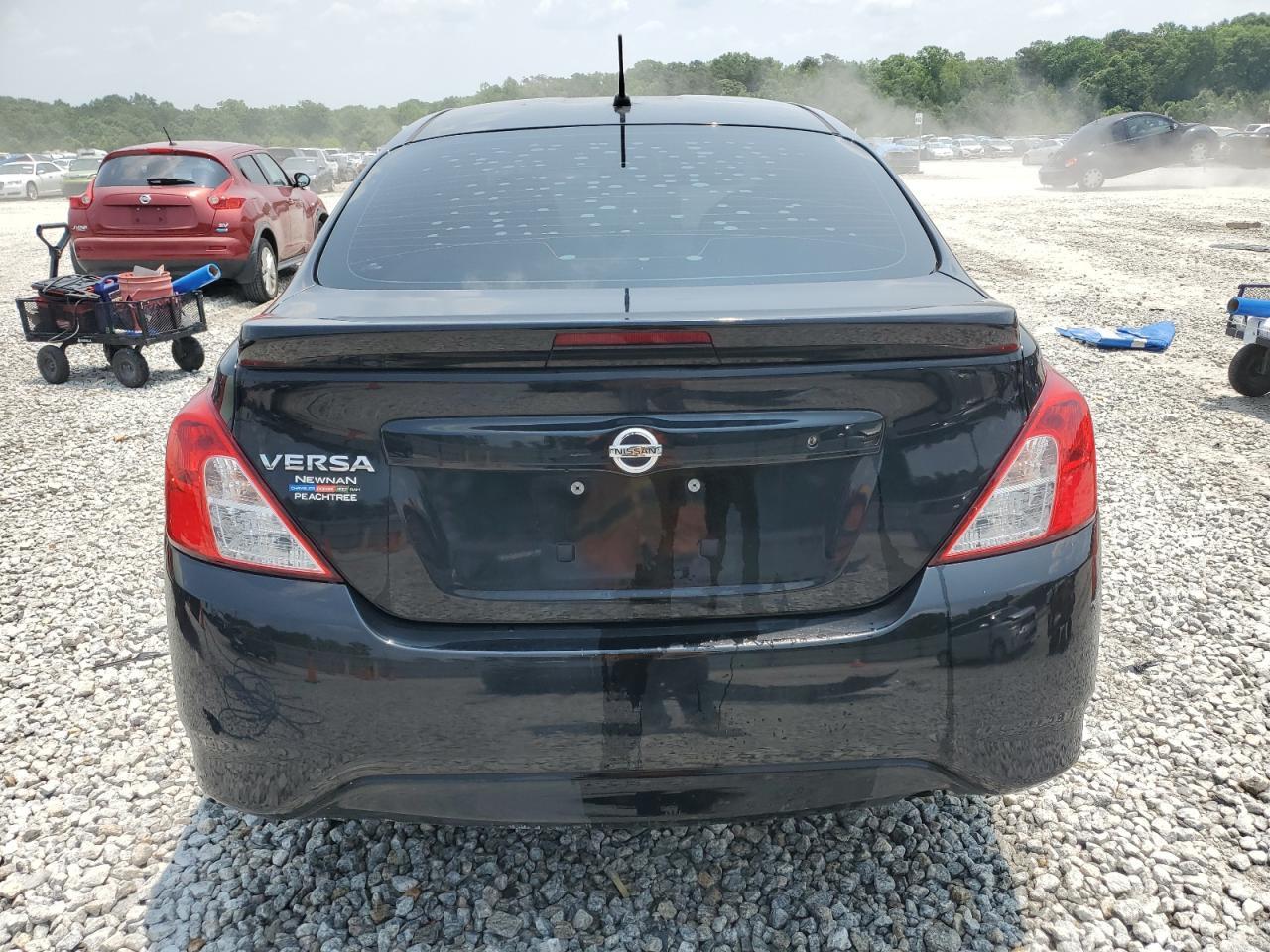 2017 Nissan Versa S - Image 6