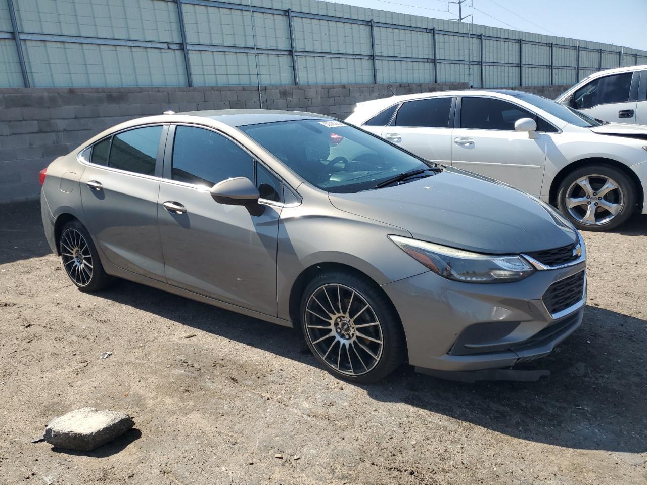 2018 Chevrolet Cruze Lt - Фото 4