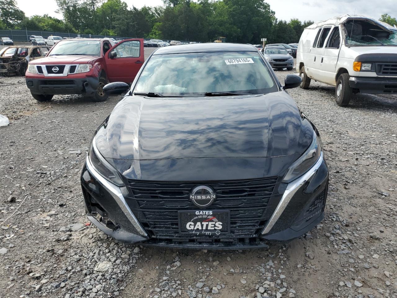 2023 Nissan Altima Sv - Image 5