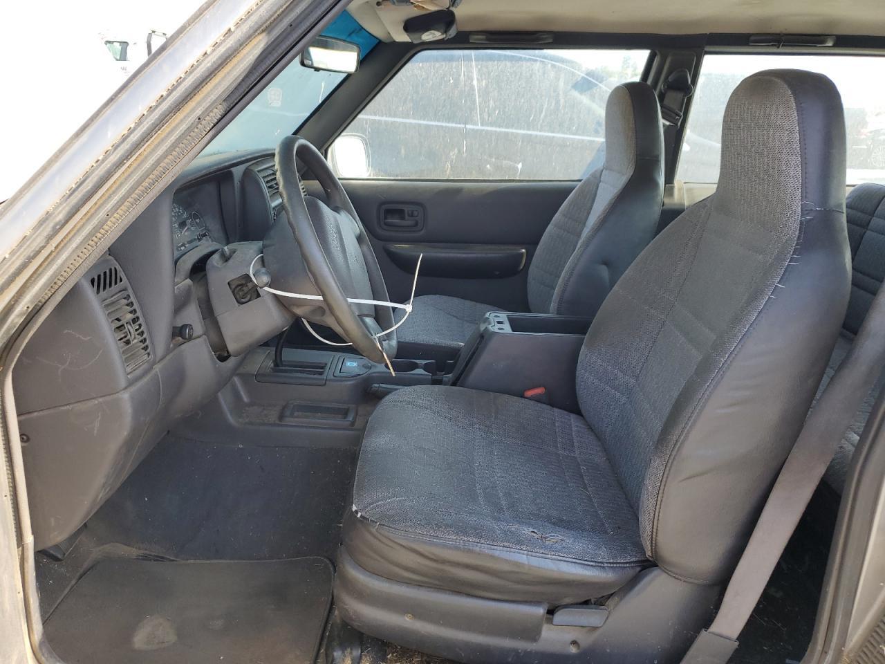 2000 Jeep Cherokee Se - Image 7