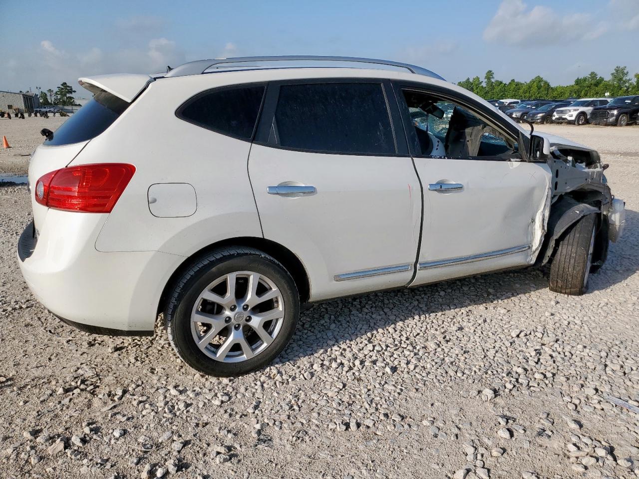 2012 Nissan Rogue S - Фото 3