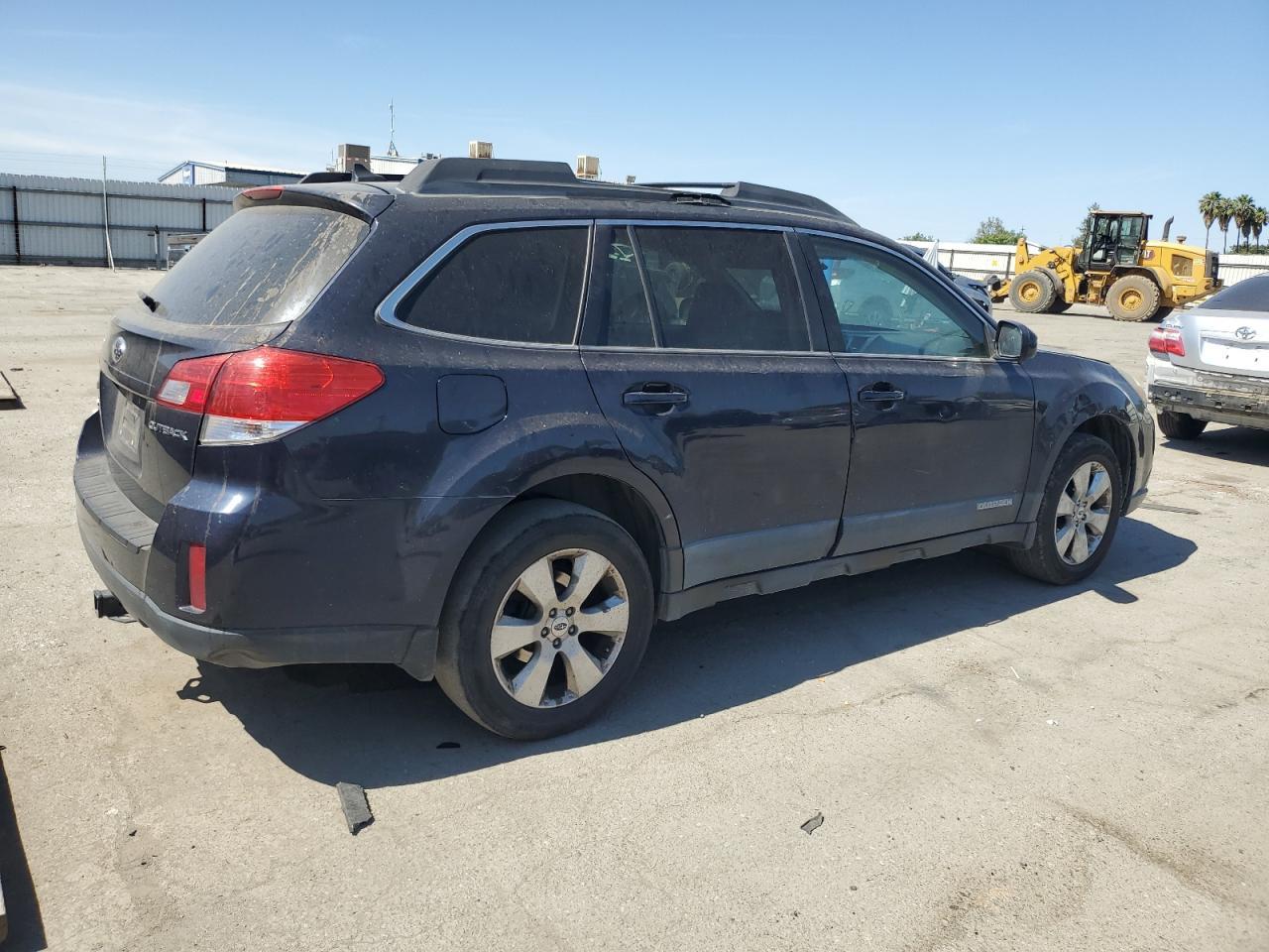 2012 Subaru Outback 2.5I Limited - Image 3