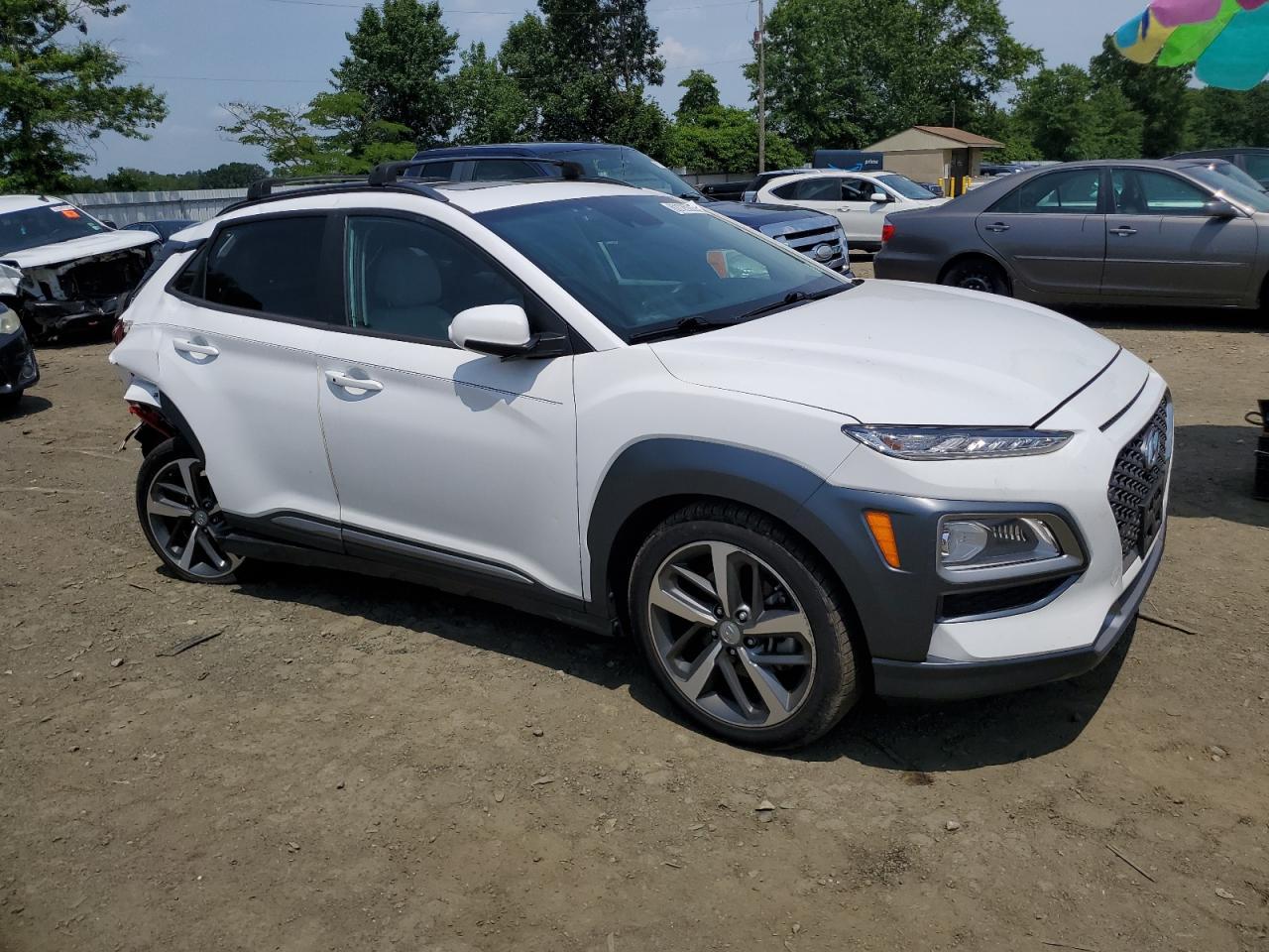 2021 Hyundai Kona Limited - Фото 4
