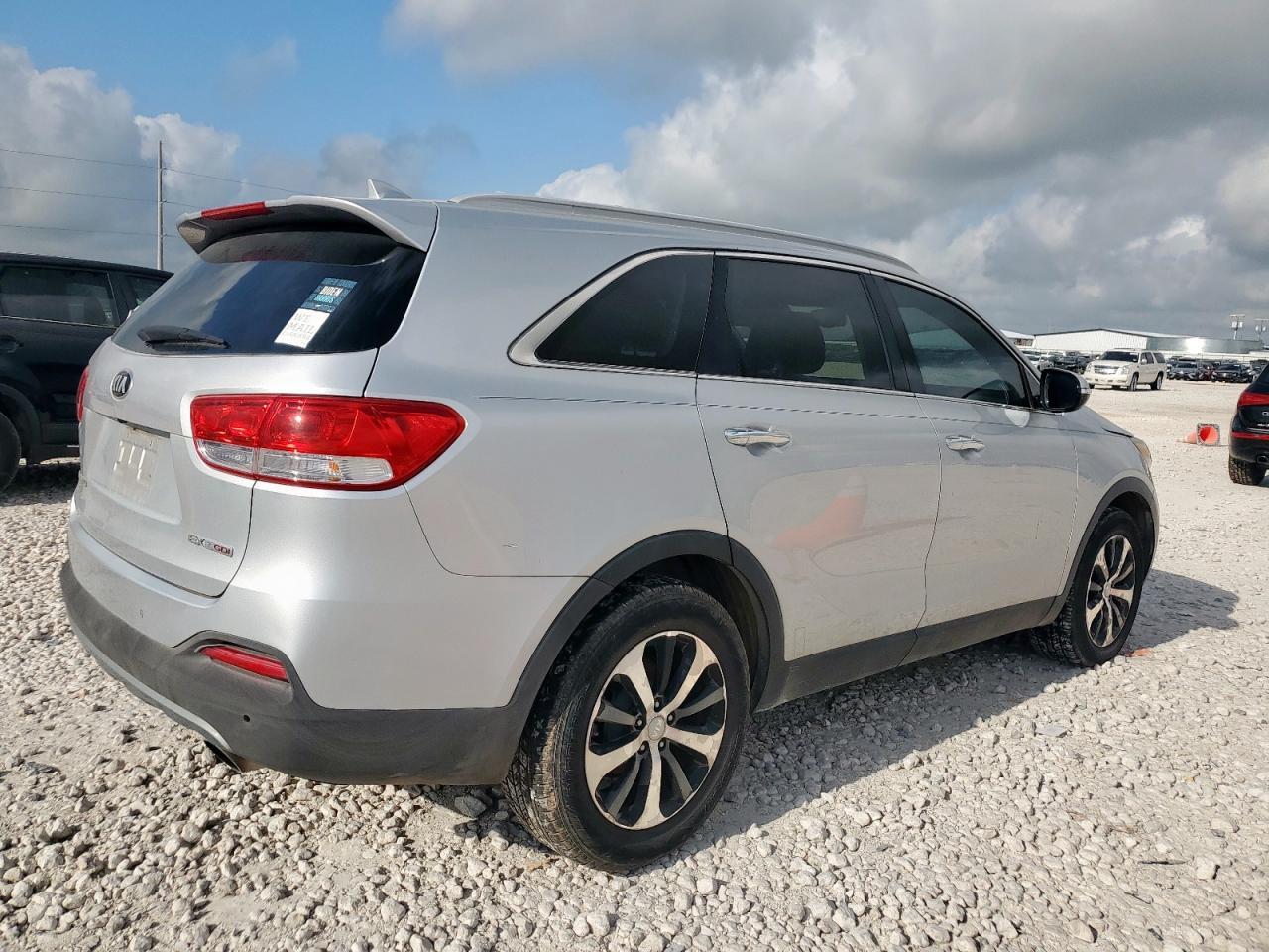 2016 Kia Sorento Ex - Фото 3