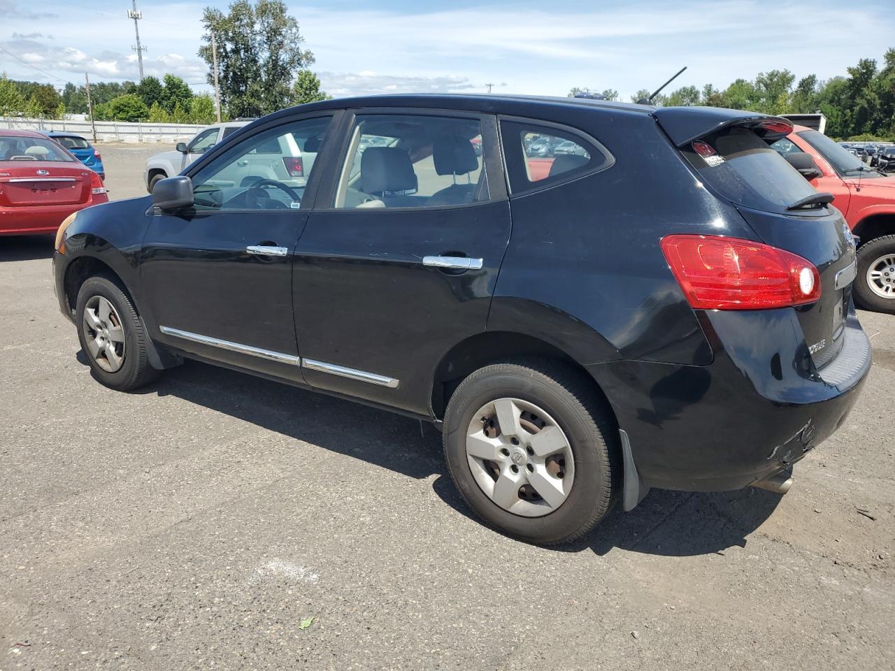 2011 Nissan Rogue S - Фото 2