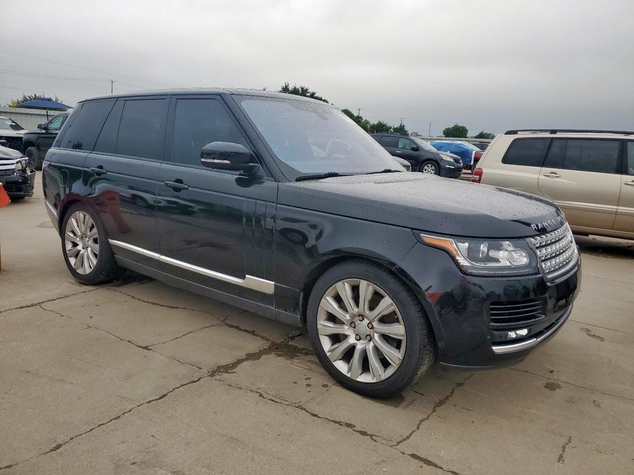 2017 Land Rover Range Rover Supercharged - Image 4