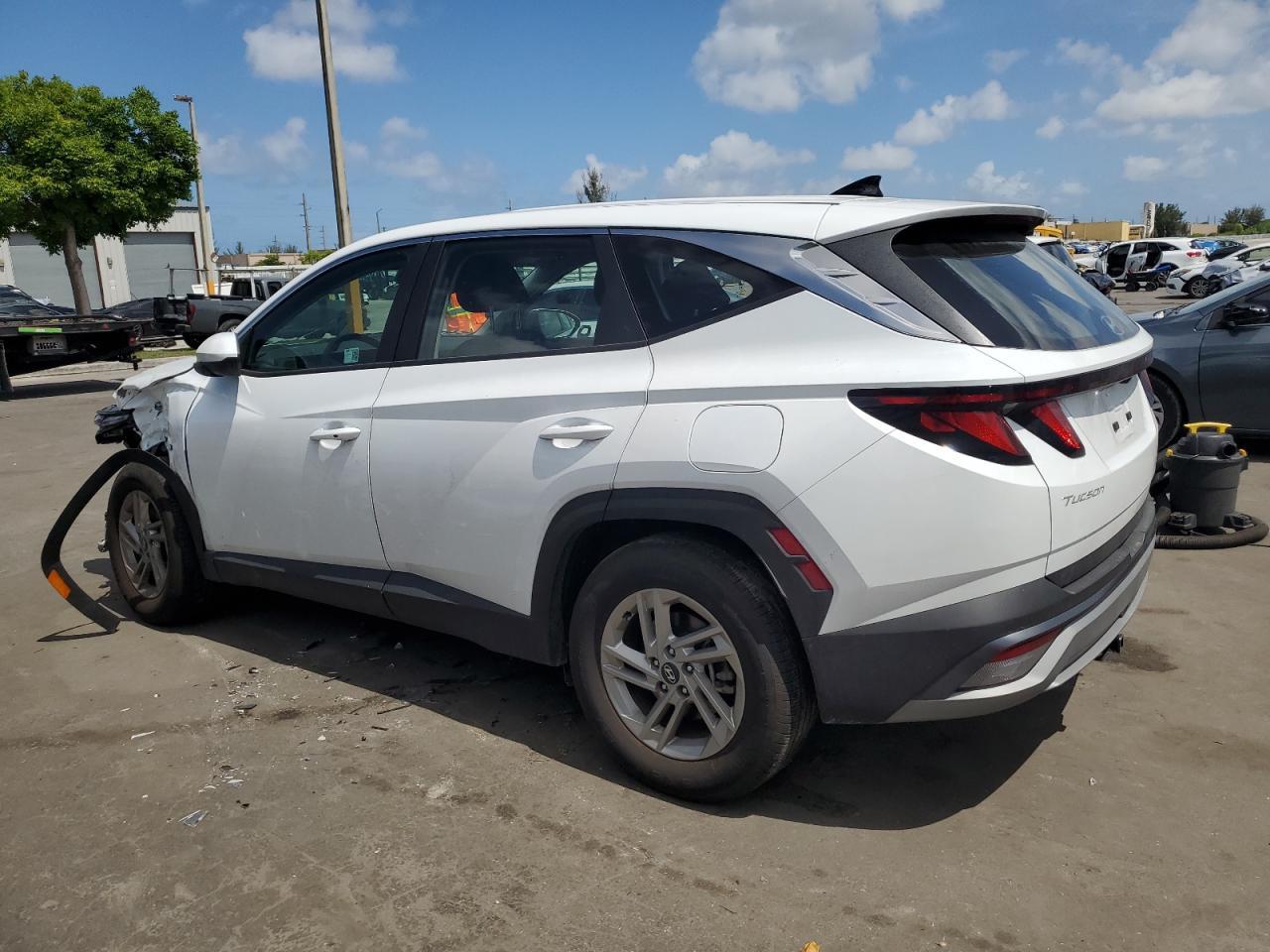 2025 Hyundai Tucson Se - Фото 2