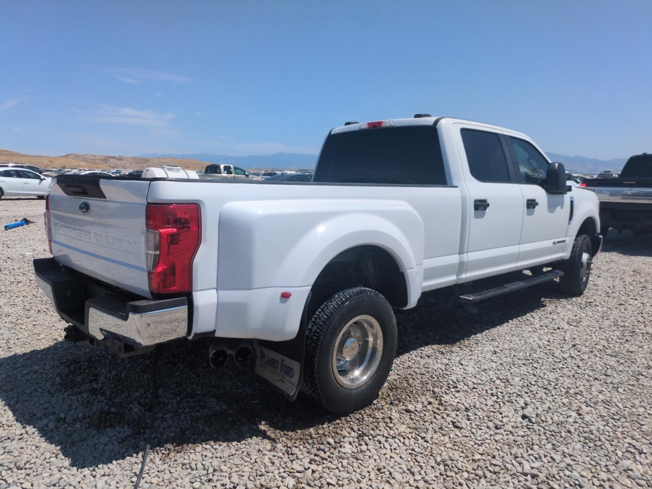 2021 Ford F350 Super Duty - Image 3