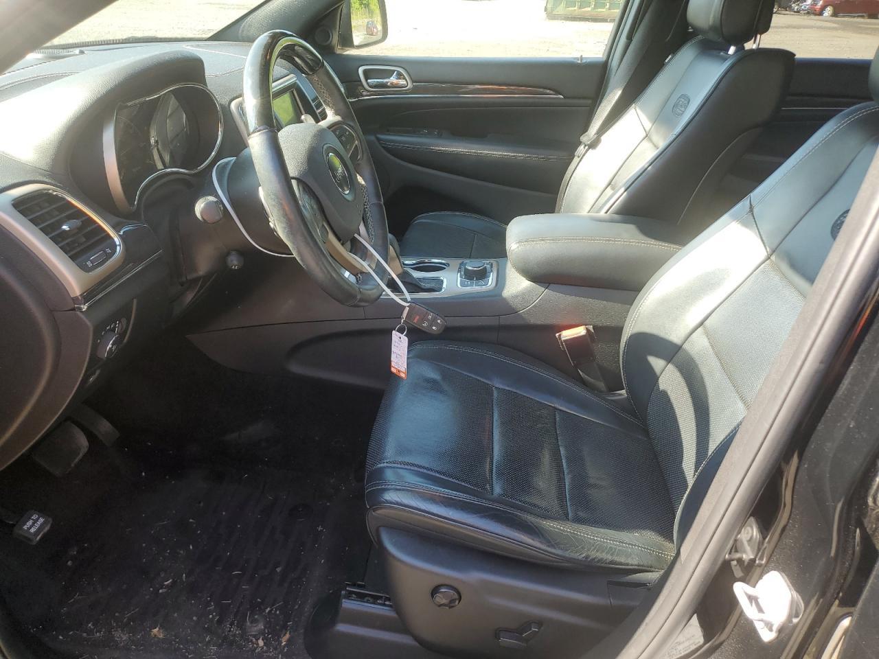 2017 Jeep Grand Cherokee Overland - Image 7