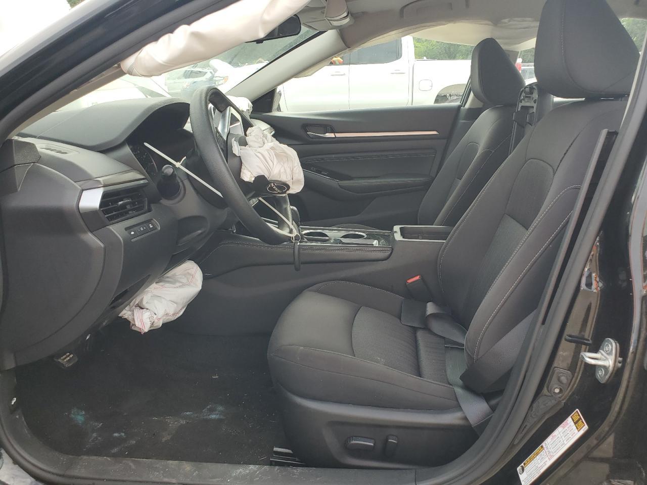 2023 Nissan Altima Sv - Image 7