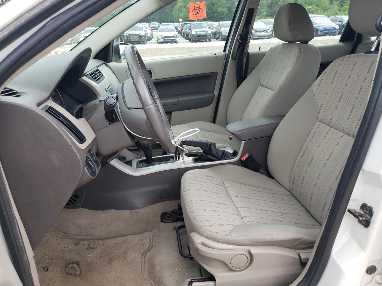 2010 Ford Focus Se - Фото 7