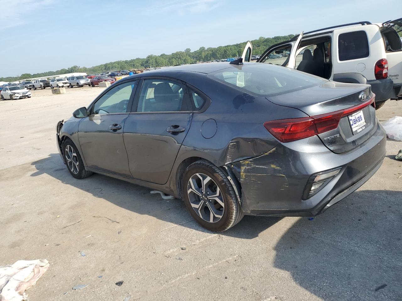 2021 Kia Forte Fe - Фото 2