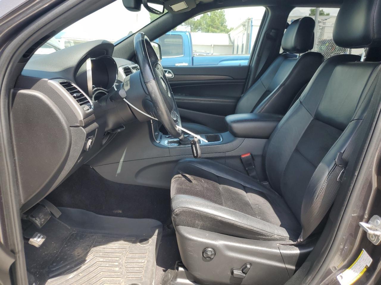 2018 Jeep Grand Cherokee Laredo - Image 7