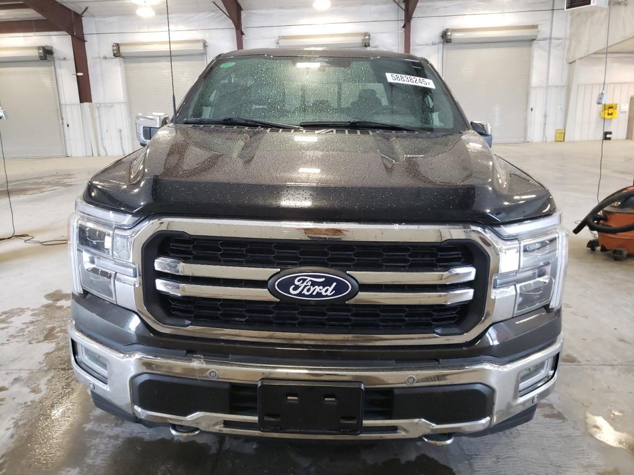 2024 Ford F150 Lariat - Фото 5