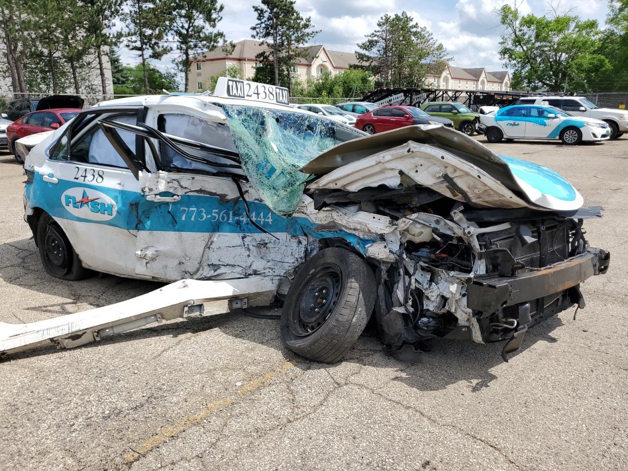 2016 Toyota Camry Hybrid - Фото 4
