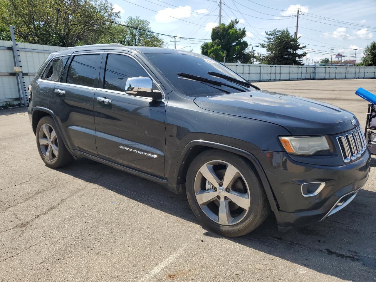 2014 Jeep Grand Cherokee Overland - Image 4