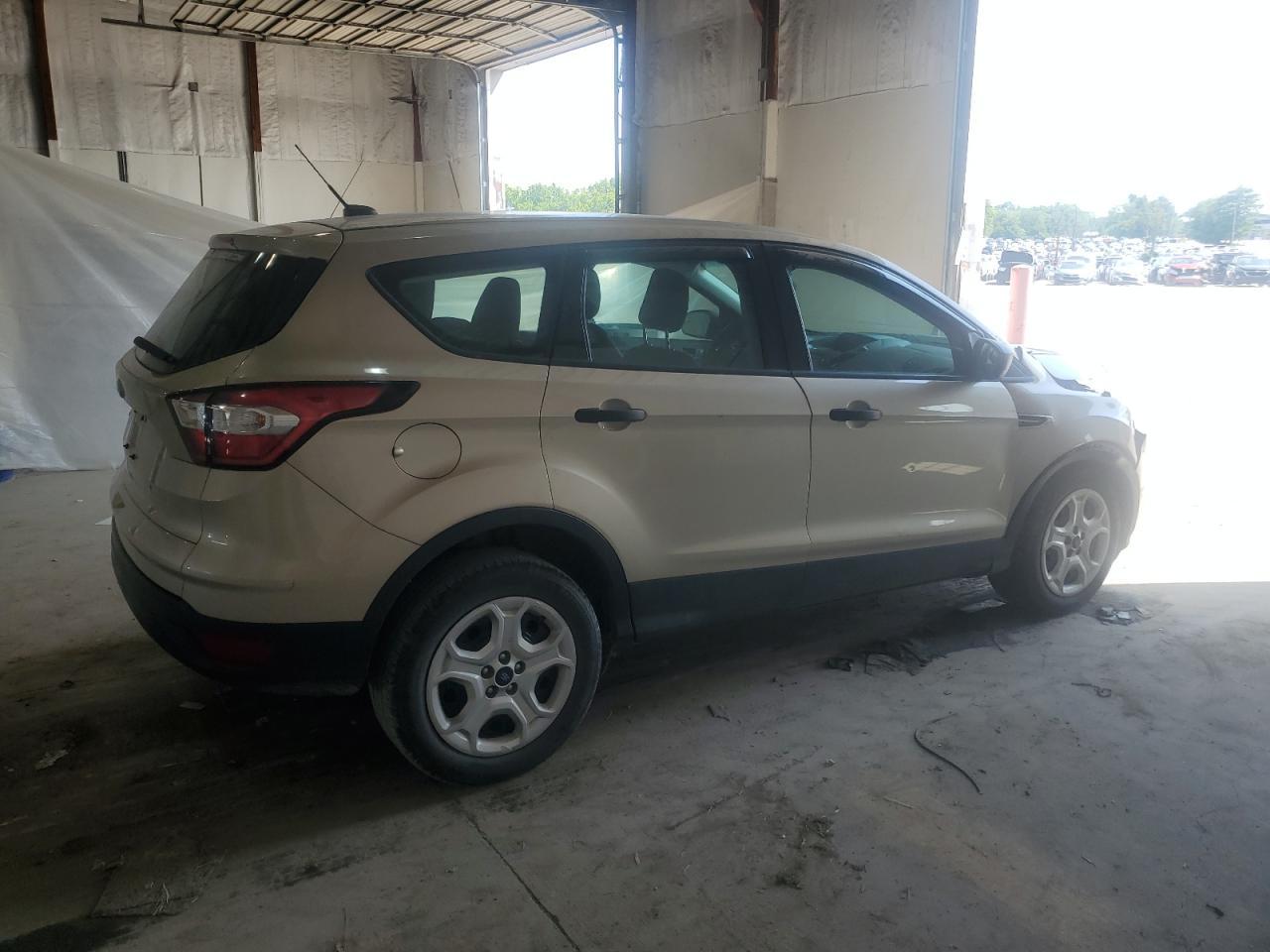 2018 Ford Escape S - Фото 3