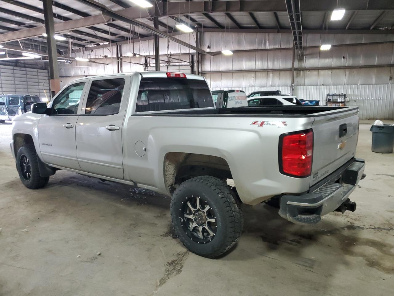 2017 Chevrolet Silverado K2500 Heavy Duty Lt - Image 2