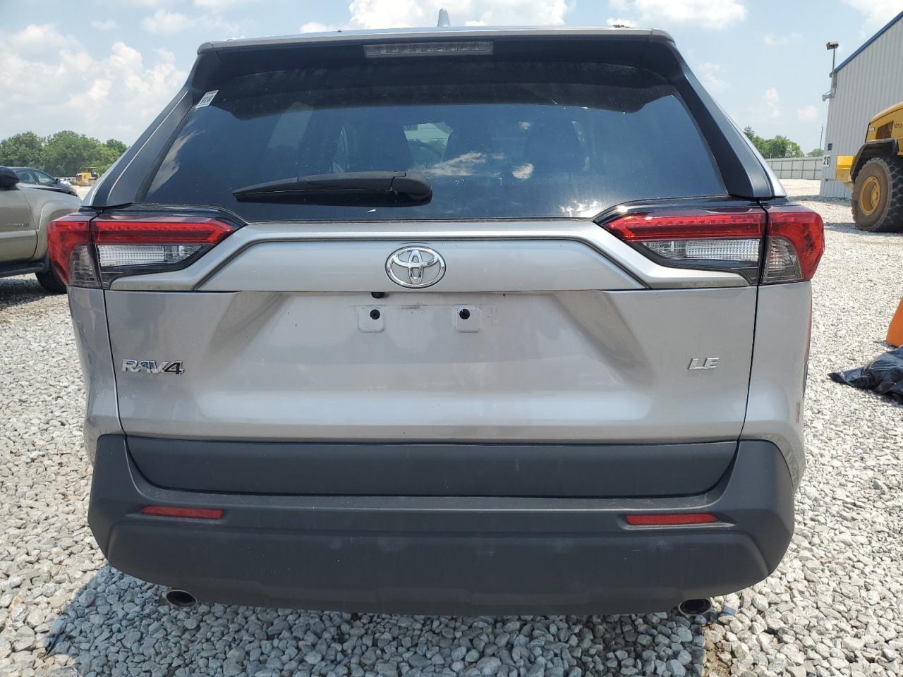 2023 Toyota Rav4 Le - Фото 6