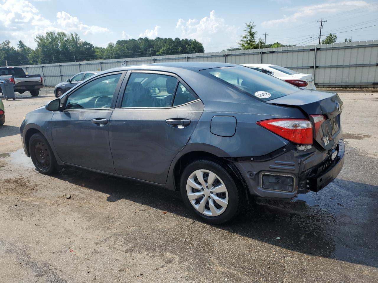 2014 Toyota Corolla L - Фото 2
