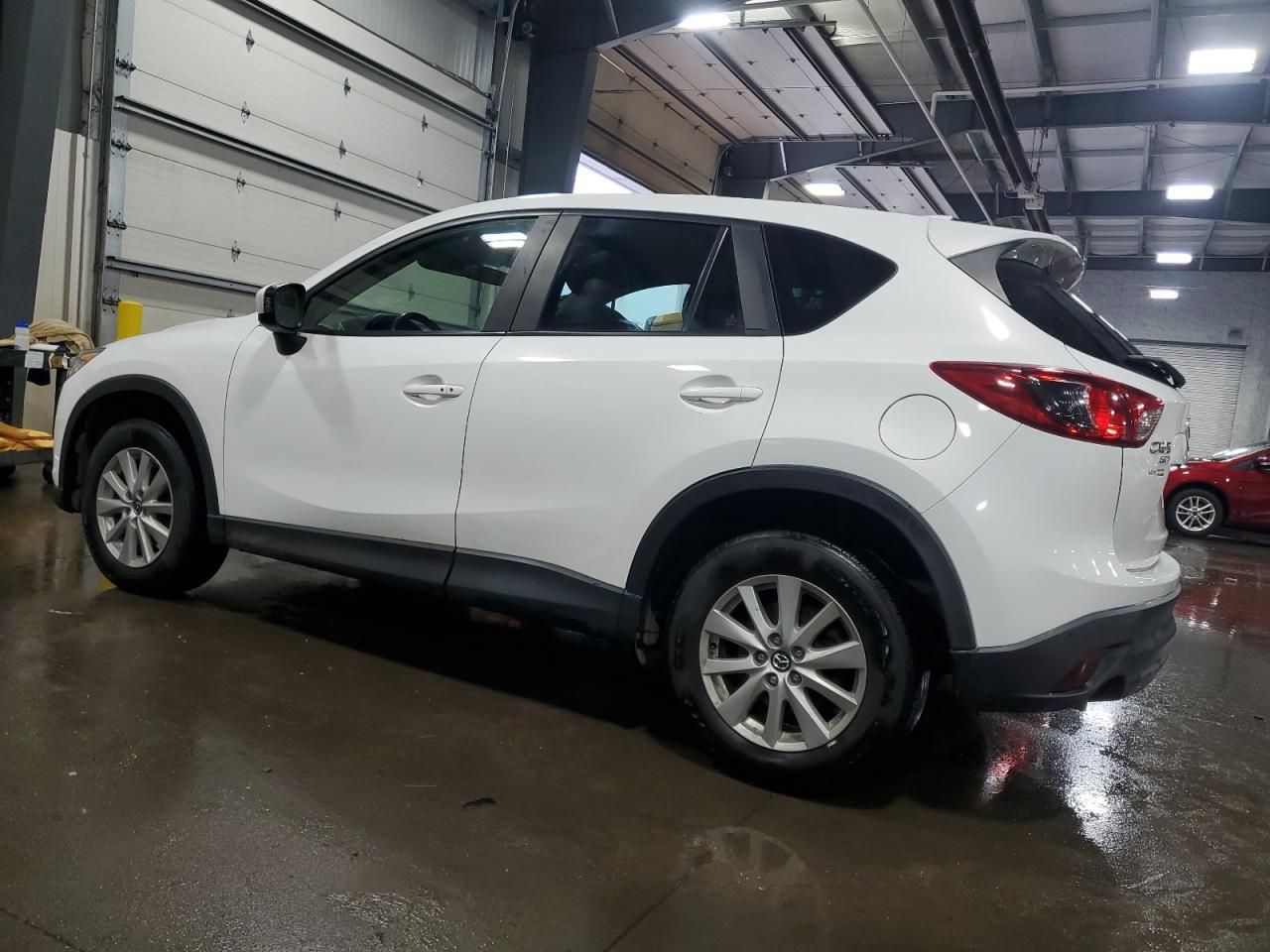 2015 Mazda Cx-5 Touring - Image 2