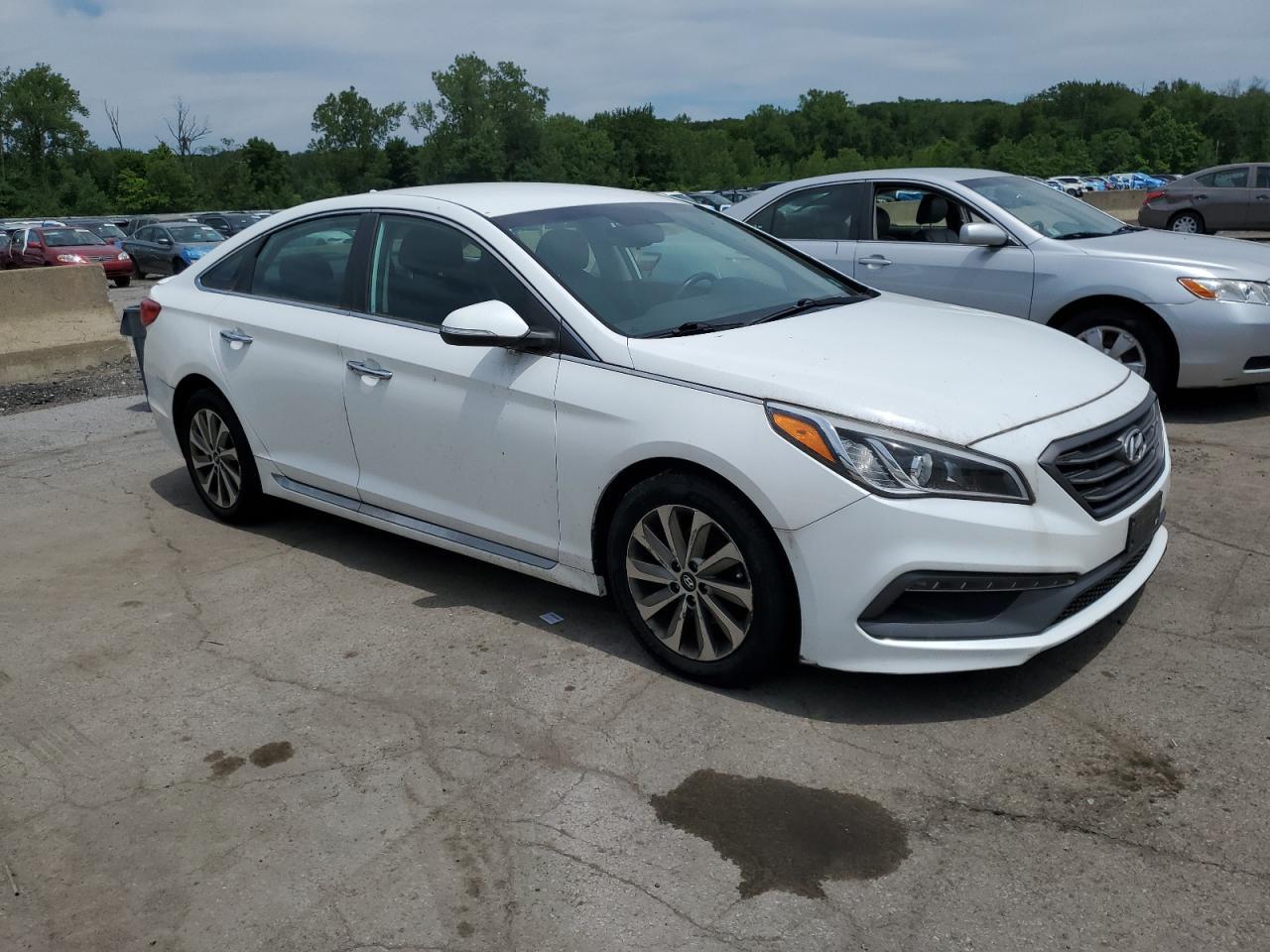 2016 Hyundai Sonata Sport - Image 4