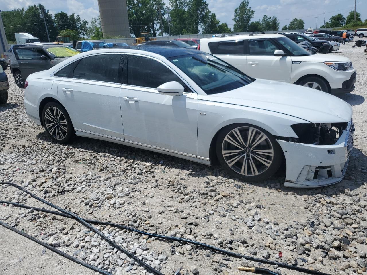 2021 Audi A8 L - Image 4