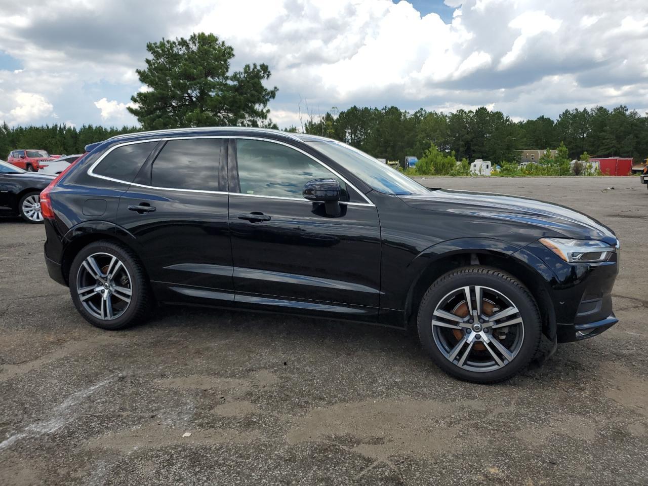 2019 Volvo Xc60 T5 Momentum - Image 4