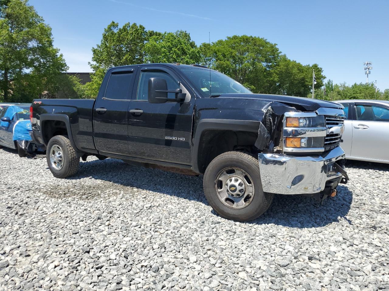 2016 Chevrolet Silverado K2500 Heavy Duty - Image 4