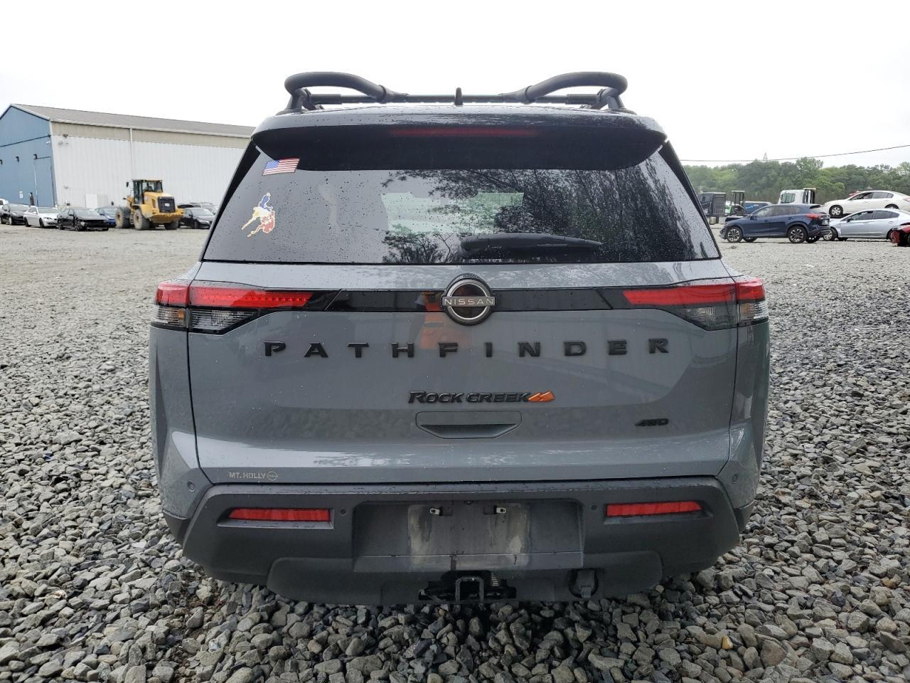 2023 Nissan Pathfinder Sv - Фото 6