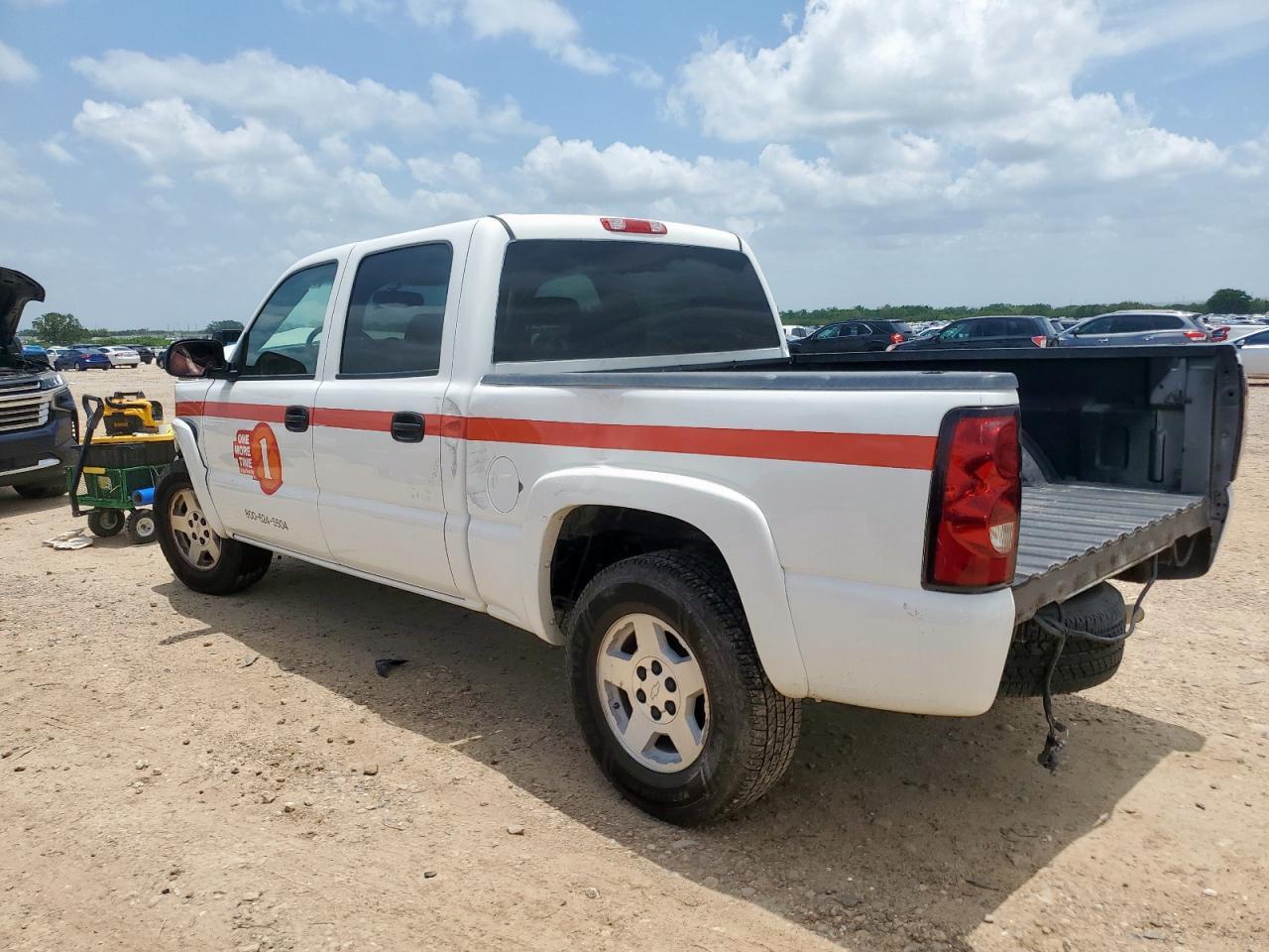 2006 Chevrolet Silverado K1500 - Фото 2