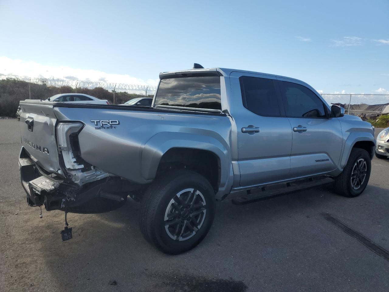 2024 Toyota Tacoma Double Cab - Фото 3