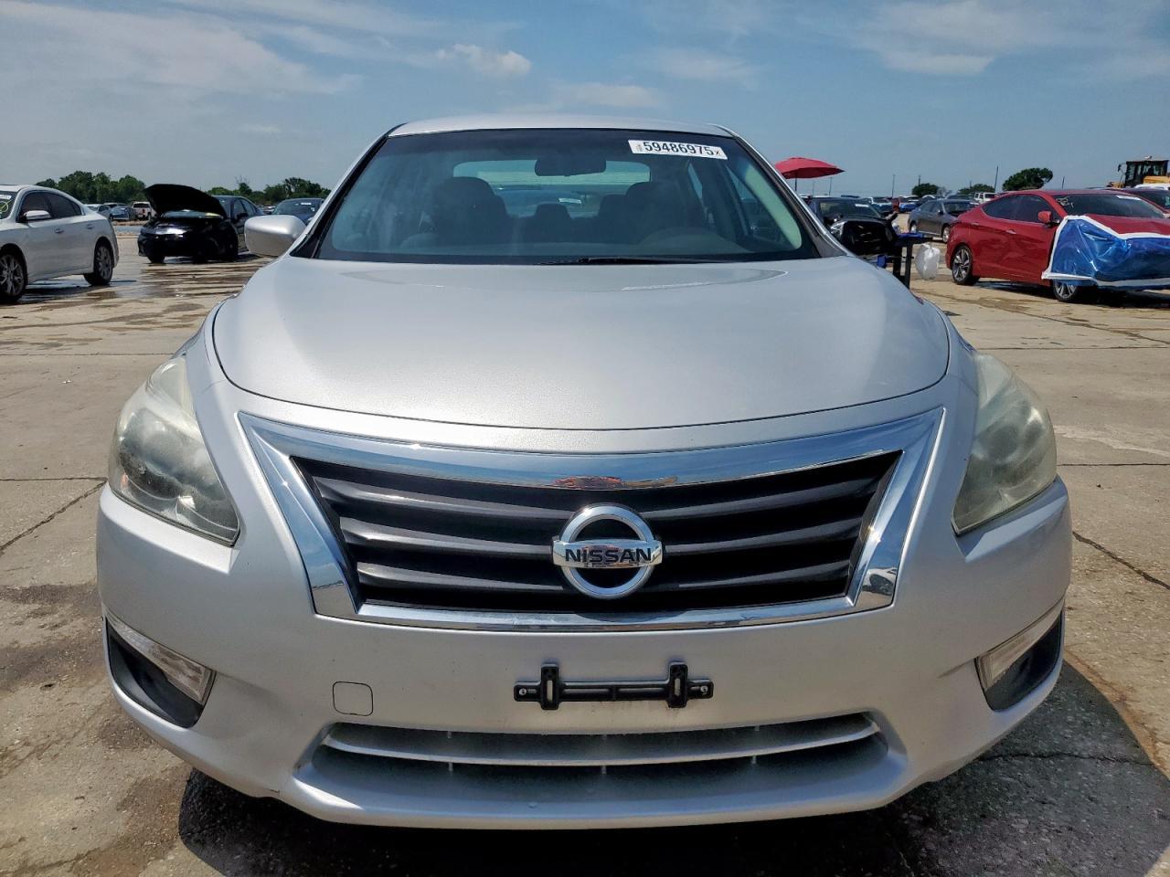 2015 Nissan Altima 2.5 - Фото 5