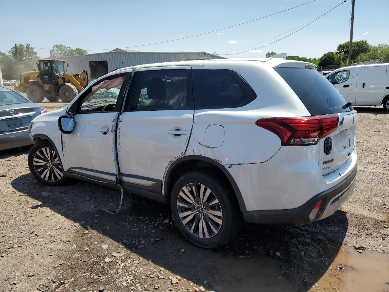 2019 Mitsubishi Outlander Se - Фото 2
