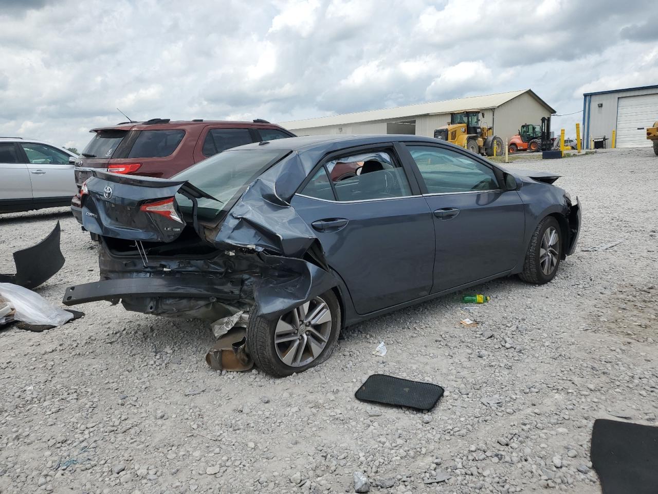 2015 Toyota Corolla Eco - Image 3