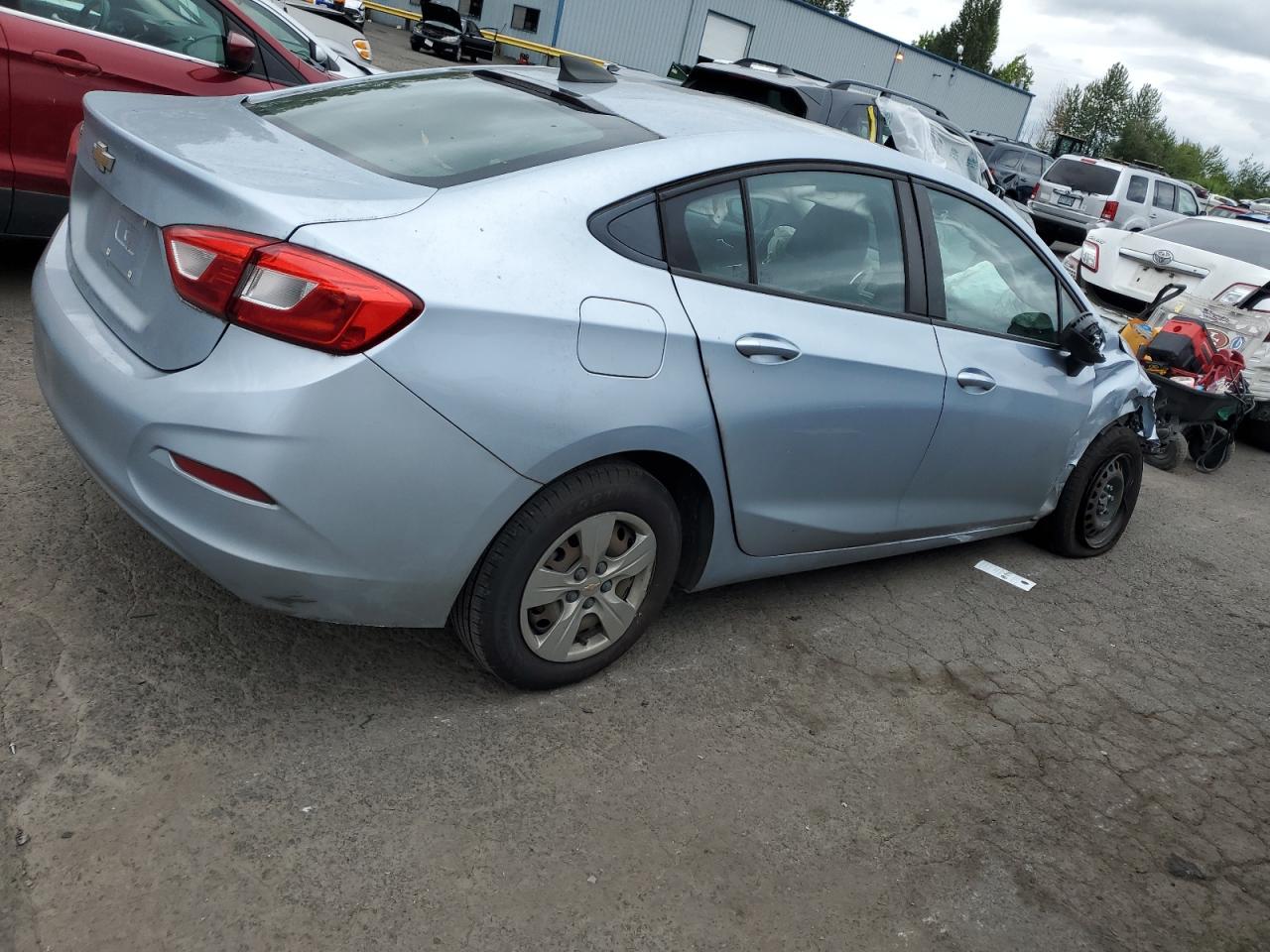 2018 Chevrolet Cruze Ls - Image 3