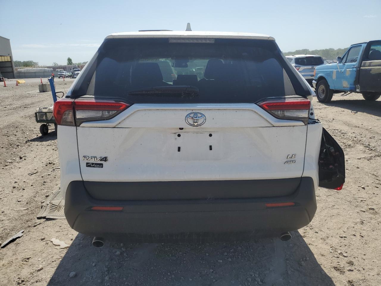 2023 Toyota Rav4 Le - Фото 6