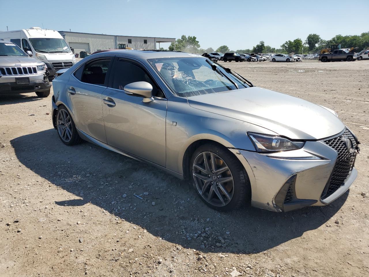 2018 Lexus Is 300 - Фото 4